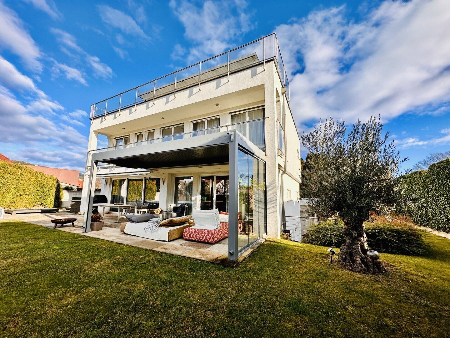 Eindrucksvolles Zuhaus mit beheiztem Pool und Schneebergblick, 2632 Wimpassing im Schwarzatale, Einfamilienhaus