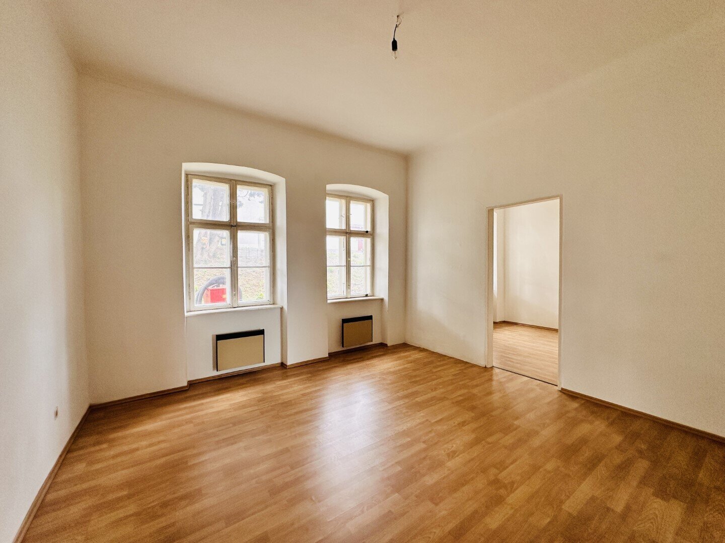 Rosenblütenzauber in Bad Sauerbrunn – Top 3 mit 65 m² gelangt zum Verkauf, 7202 Bad Sauerbrunn, Wohnung