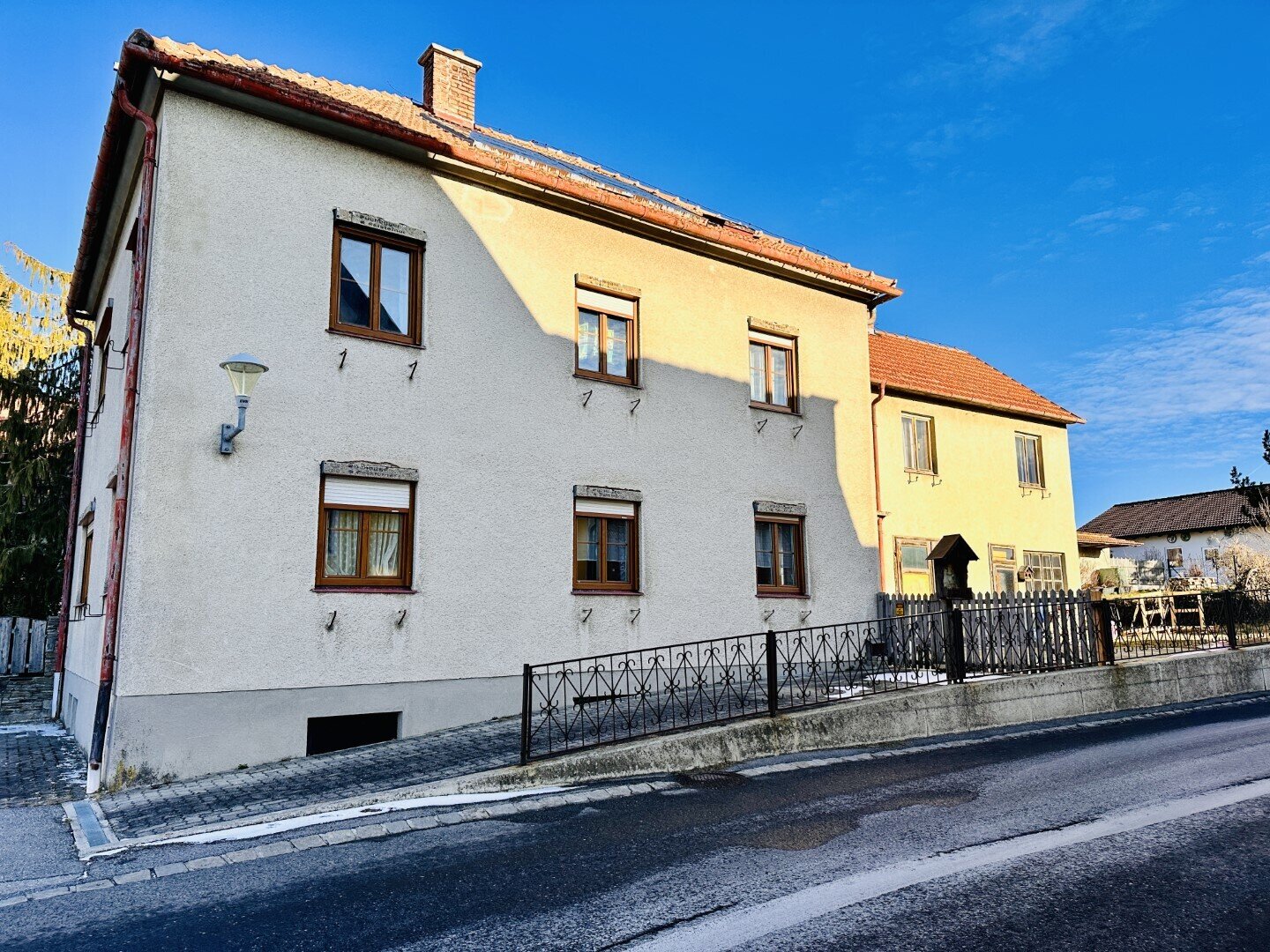 Haus mit Garten, Werkstatt und zahlreichen Nutzungsmöglichkeiten zum Kauf in der idyllischen Buckligen Welt, 2813 Lichtenegg, Haus